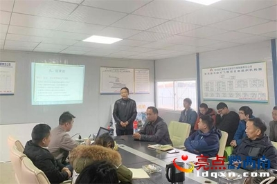 貴州木紋石材公司攜手專業(yè)機(jī)構(gòu)開展工廠安全生產(chǎn)培訓(xùn)，筑牢生產(chǎn)防線